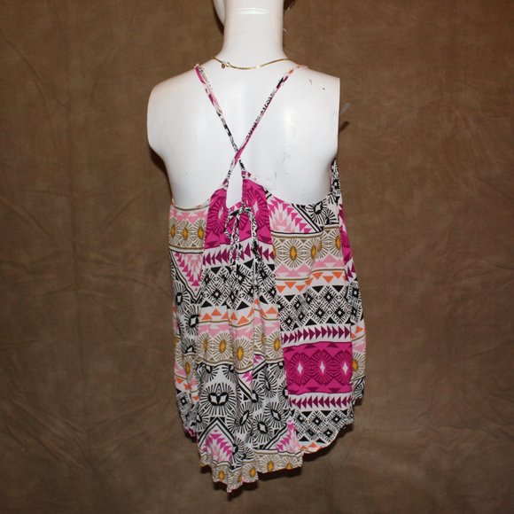 Back Cross Tank - Picture 3 of 5